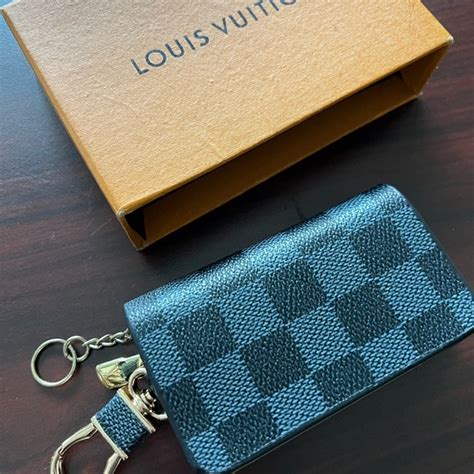 louis vuitton graphite key holder|louis vuitton key holder monogram.